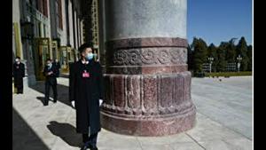 四中全会第二天，各派争夺军委副主席。老习突然免职李成钢！抓到救命稻草-美国总统要见他！传胡海峰将出任要职。美媒关注：谁是接班人？日本女首相正式上台。美澳达成重大协议