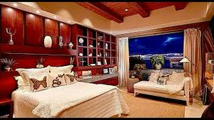 《石涛聚焦》「两只蝴蝶🦋  一条蛇 盖茨4万呎豪宅卧室睡枕」北卡春假木屋爆光！盖茨婚约-每年与原配女朋友长周末 梅琳达：我更喜欢住1500呎的小屋（06/05）