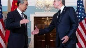 李克强故居，蓝衣人突然大举出动！王毅干的？篡改美方声明变成赌咒某人。民间悲愤，蔡奇却强令党媒营造喜庆气氛