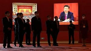 党媒异象！习近平进入告别式。外媒惊爆：刘鹤之子被抓！习报复？还是反习派为李克强报仇？胡耀邦之子告别式，千人到场，有人慌了